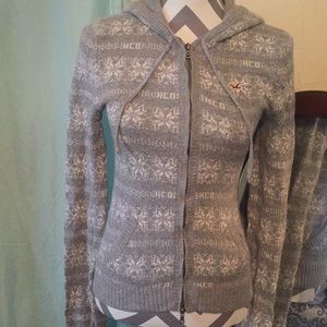 Hollister zip up Sweater sz L